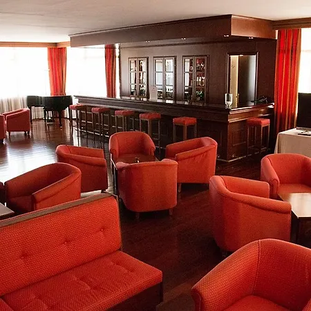 Отель Hipocrates Curhotel 4*